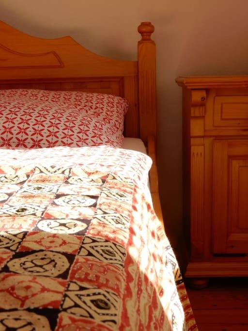 Ferienwohnung Laendliches Wohnen Zwischen Erfurt Und Gotha Exterior foto