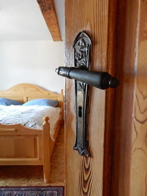 Ferienwohnung Laendliches Wohnen Zwischen Erfurt Und Gotha Exterior foto